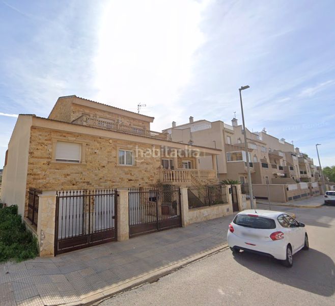 Foto ee2ae59d-38df-41da-914c-e5dd27e669e4. Casa a c. ramón juan larrosa a Benejúzar