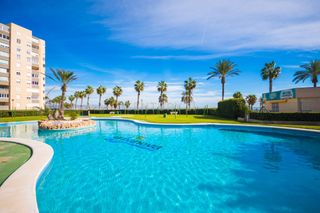 Rent Flat  Cl musico anton roch 1alicante/alacant (alicante) urbanova 5 y 6. Alquiler de larga temporada en primera línea del mar en excente