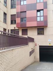 Rent Flat in Camino de la ería de polía 41. Piso con dos plazas de garaje en jove, junto a las escuelas