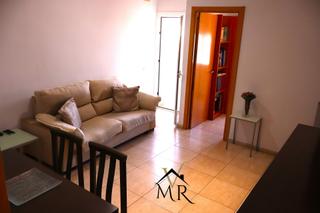 tic a Llefi. tico reformado de 2 habitaciones con balcn en llefi  5 planta