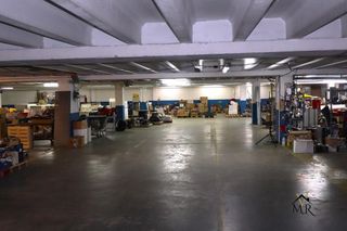 Nau industrial  Méndez núñez. Parking de 1.300 m con proyecto aprobado en mataró