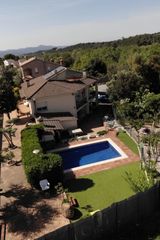 Xalet a C�noves i Samal�s. Casa en venta