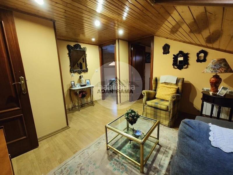 Foto fd5d98fe-a476-4e61-8ccd-24041ce7cc7d. Etagenwohnung in Zona Fernández Labreda Pontevedra