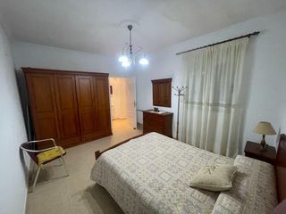 Casa  Calle san julián 15. Casa con garage planta baja y vivienda en planta alta