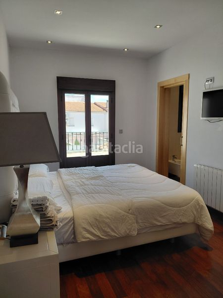 Foto 4ac22d4f-87f6-4d21-8895-16622d779646. Casa aparellada amb calefacció aparcament a Fuente de Cantos