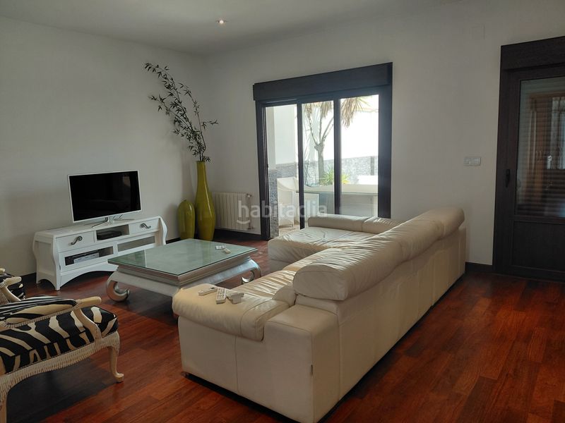 Foto ad3e369a-7566-471f-9ff1-c872e240e987. Casa aparellada amb calefacció aparcament a Fuente de Cantos