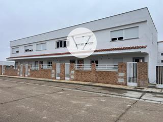 Casa adosada en Pelabravo. Promoción chalets en nuevo naharros!