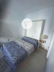 Miete Etagenwohnung  Calle alonso de ojeda. Se alquila piso en frente del corte ingles totalmente reformado