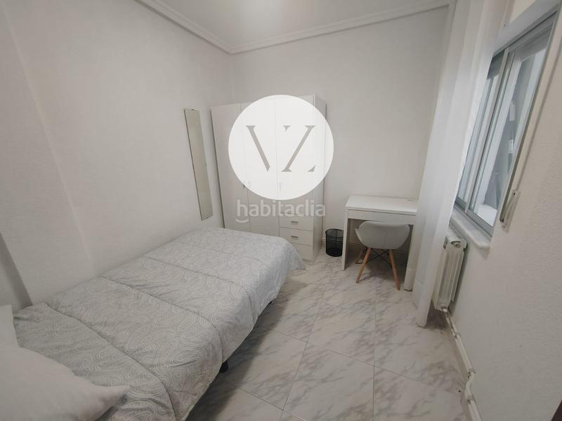 Foto f50422c1-03f8-4491-bb57-8876f7d2ed7b. Alquiler piso  ideal para estudiantes! en Garrido Sur Salamanca