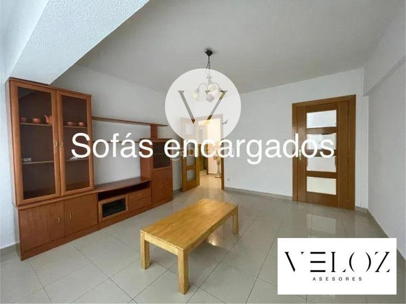 Foto 32451649-a5d2-4d22-8f48-2f23bef65ff0. Alquiler piso oportunidad para estudiantes! en San Esteban - San Cristóbal Salamanca