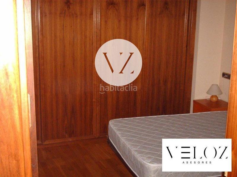 Foto 206f5e2a-7abd-4400-b420-885aa9881d3a. Pis amb calefacció a Salesas Salamanca