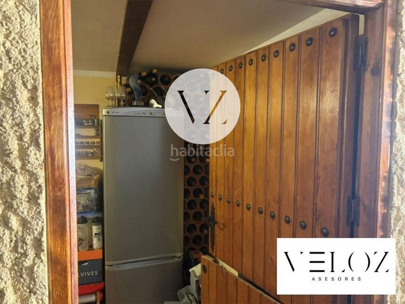 Foto cf725048-eba8-49c4-be3d-3131fb11a6f4. Maison jumelée avec parking dans San Bernardo Salamanca