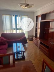 Piso  Calle maragatería. Piso en venta con garaje incluido y excelente ubicación en salam