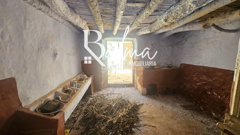 Foto 542a5c06-d982-4bb7-88a1-a1d36f75d577. Semi detached house in Alfarnate