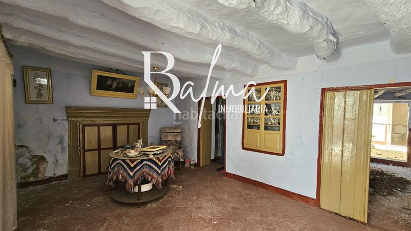 Foto a011edc0-a3d2-42ee-b52f-31b5b0804860. Semi detached house in Alfarnate