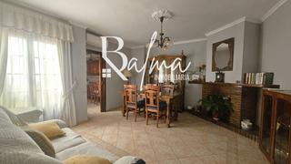Appartement à Casco Histórico. Piso en el alma comercial y social de ronda
