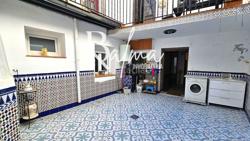 Foto e2bb427c-04a0-44e6-83a6-1354bd57b0fc. Casa adossada a Hispanidad - Vivar Téllez Vélez - Málaga