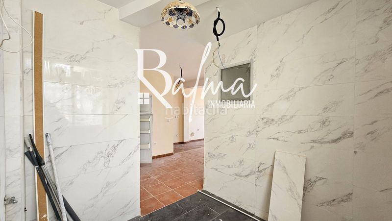 Foto c770df8d-506e-4253-af62-9799011b1b7d. Pis amb aparcament a los jardines de Marbella - la ermita Marbella