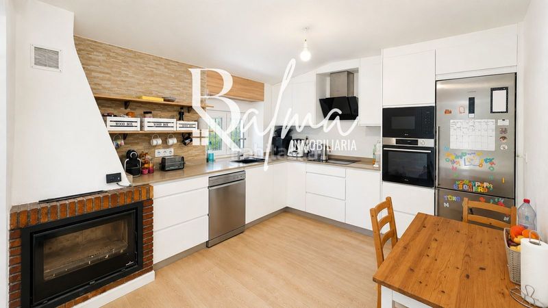 Foto a4859477-7e01-477a-b266-796874d9ab29. Casa amb calefacció aparcament piscina a Arriate
