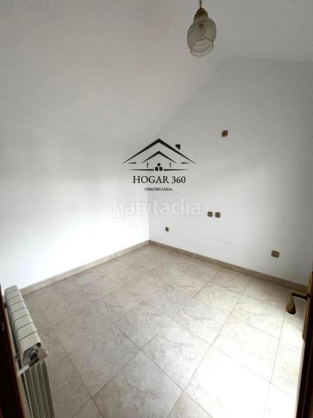 Foto 586893a2-3d32-4ee7-bf87-4dd894d01402. Piso se vende pisodúplex en pleno Centro ! en Centro Cáceres