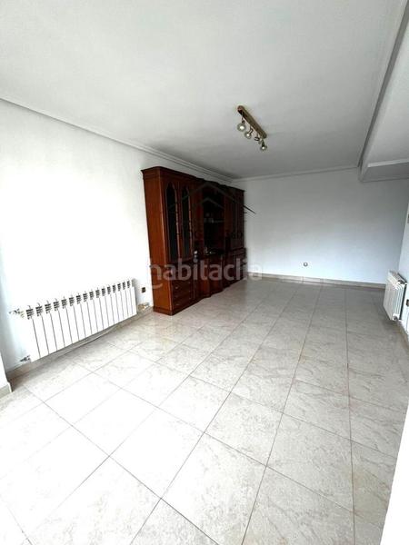 Foto f67edeca-624e-4bdc-a973-b46befbaeb2b. Piso se vende pisodúplex en pleno Centro ! en Centro Cáceres
