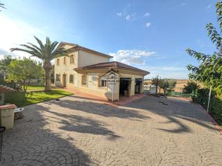 Maison  El pradillo. Se vende chalet en ceres golf  cáceres