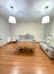 Casa  Las ocas. Se vende adosado en montesol, cáceres