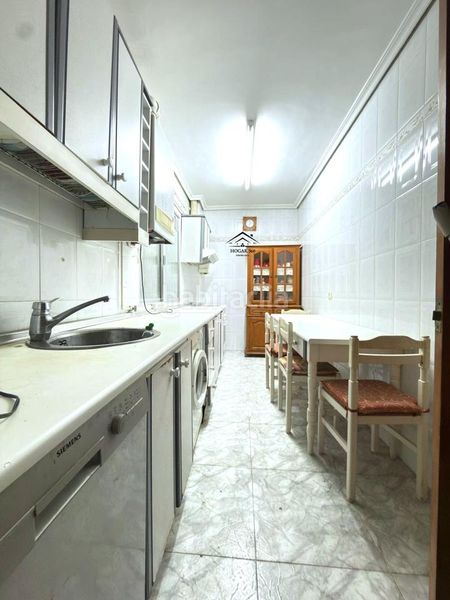 Foto 715c093a-01ba-4bc8-bf53-d89a7eda1663. Piso  en gil cordero , en Centro Cáceres