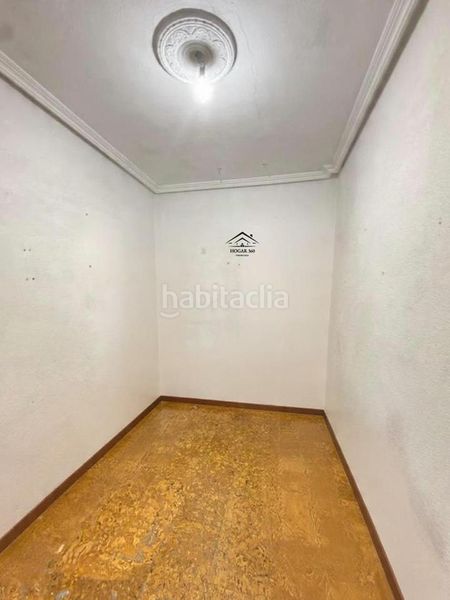 Foto 7e2d709e-238a-4e98-8afe-4dbc71eb72b8. Piso  en gil cordero , en Centro Cáceres