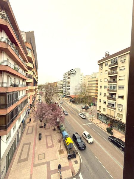 Foto e2e432d8-8b95-421c-8acf-9117f9f1dfc5. Piso  en gil cordero , en Centro Cáceres