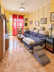 Ground floor  Calle juan ramón jiménez. Piso en venta en la mejostilla, cáceres