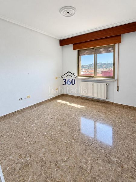 Foto 251ded7a-36bc-45d6-9818-9ff9b63a805b. Flat with parking in Centro Cáceres