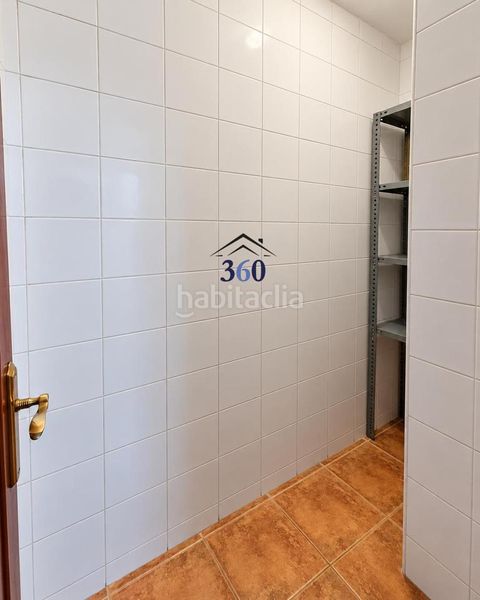 Foto db5259d5-f8de-49e2-a28b-fb4e4199dd5e. Flat with parking in Centro Cáceres