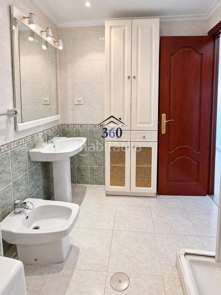 Foto e01a7e0e-a618-4704-be64-1ac583c4817a. Flat with parking in Centro Cáceres