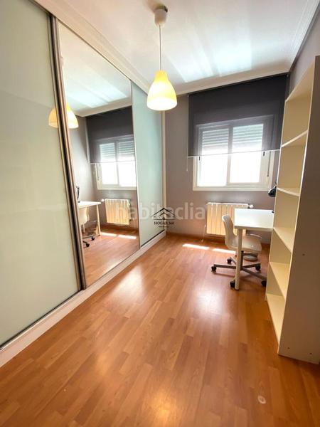 Foto 288f0118-6043-4036-9796-1aa6259b2643. Piso  en el barrio el perú en Centro Cáceres