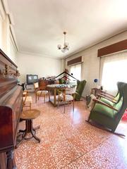 Pis  Antonio reyes huertas. Piso en venta en el centro de cáceres