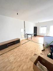 Casa  Viriato. Se vende casa en plaza de italia  cáceres!