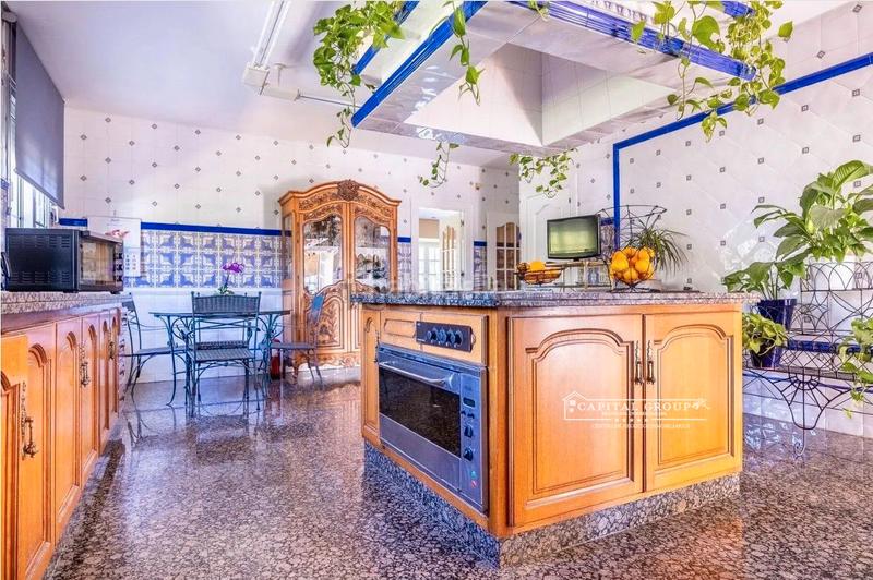 Foto 174942b0-7608-4efd-afb0-1ca3c4b10967. Maison avec cheminée chauffage parking piscine dans Aljaraque