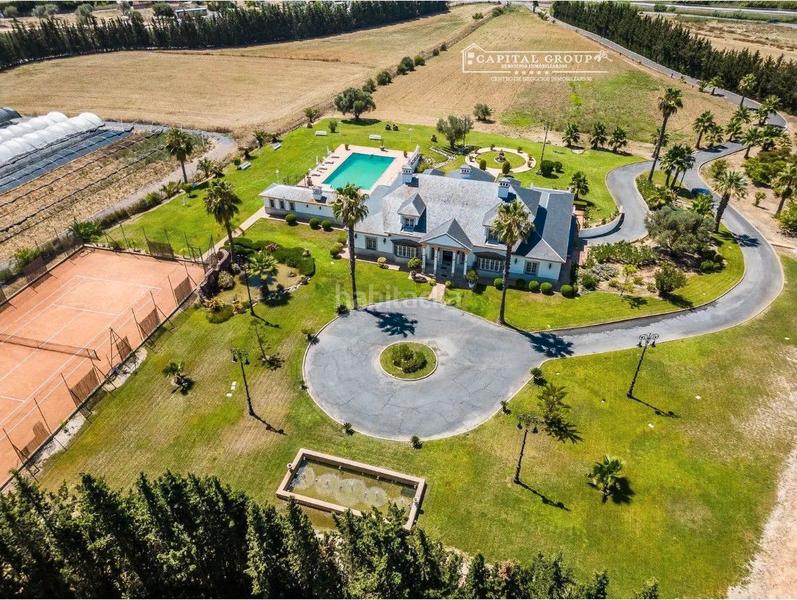 Foto a43b1c38-29c8-4ec7-baf5-8df03c4dbecd. Maison avec cheminée chauffage parking piscine dans Aljaraque