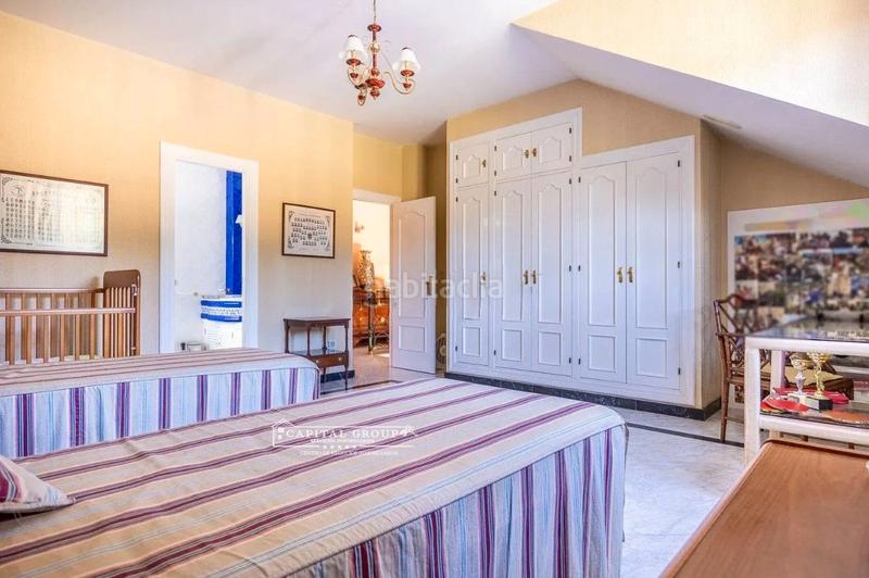 Foto b7060c2b-59fd-4824-85c8-ab6e49146f22. Maison avec cheminée chauffage parking piscine dans Aljaraque