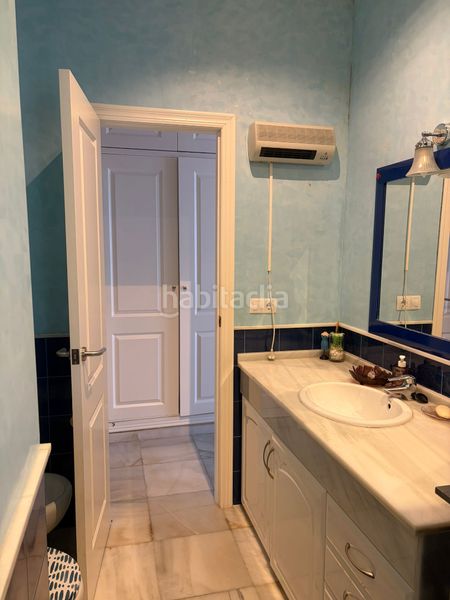 Foto 1e72ba0c-8e63-4c98-b6c8-0d9f3dc73d88. Xalet amb xemeneia aparcament piscina a El Portil