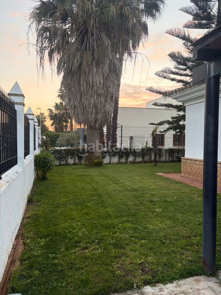 Foto d1b7fdd6-bee7-4cb7-b806-db28a3bc34ee. Xalet amb xemeneia aparcament piscina a El Portil