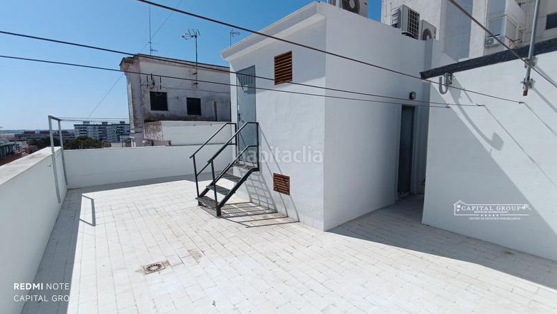 Foto 0a44f7b3-9e81-46b2-8a14-55d41f54bca0. Piso en calle roque barcia 5 inversión asegurada!! en Huelva