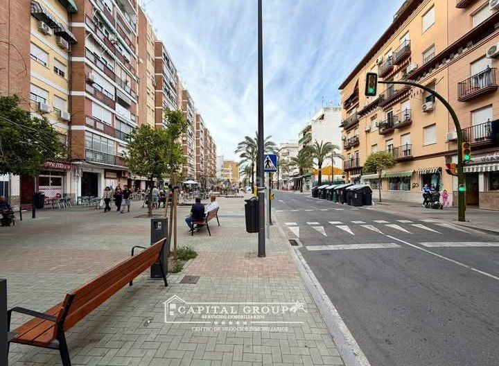 Foto b1325c20-8ea7-4726-9fea-6c67bf82ffb3. Pis a Las Colonias Huelva