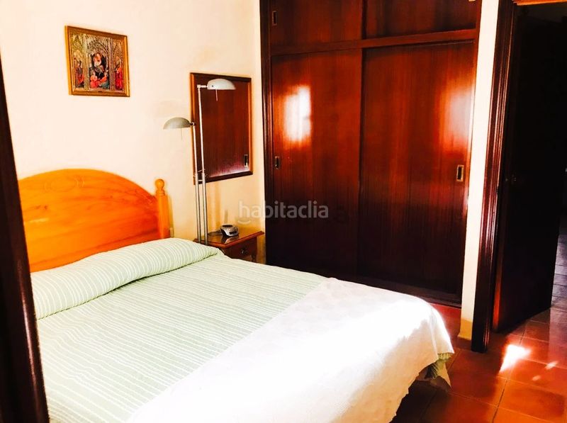 Foto b01dba87-0b29-4ac0-b46d-86fc02bbd5d8. Chalet con camino parcheggio in Punta Umbría