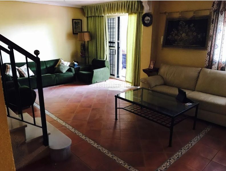 Foto f40eacb3-d7a1-43a5-b823-99e5e21e3856. Chalet con camino parcheggio in Punta Umbría