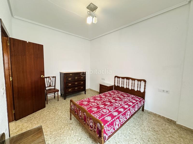 Foto 3f951393-3348-4154-9b8d-520d32a568ec. Casa a Rafelbunyol