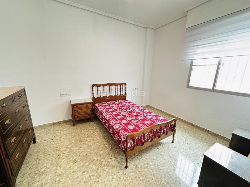 Foto f841bc75-b74d-49d1-a8cc-ba13fef090bb. Casa a Rafelbunyol
