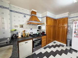 Casa in El puig - cl castello 9. Excelente casa de 3 plantas en el centro de el puig, a pocos pas