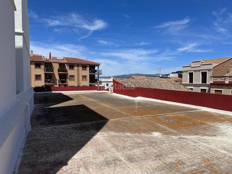 Foto f4e8cc1b-98fe-49b7-b72f-9fb5e869a5e1. Rent business premise in Emperador